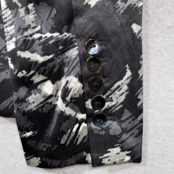 Chico’s Silk Blend Black Blazer Sz 1 M Jacket Artsy Statement Black White Luxe - Picture 4 of 8